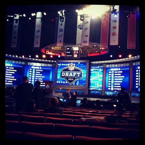 how to watch nfl draft day 2